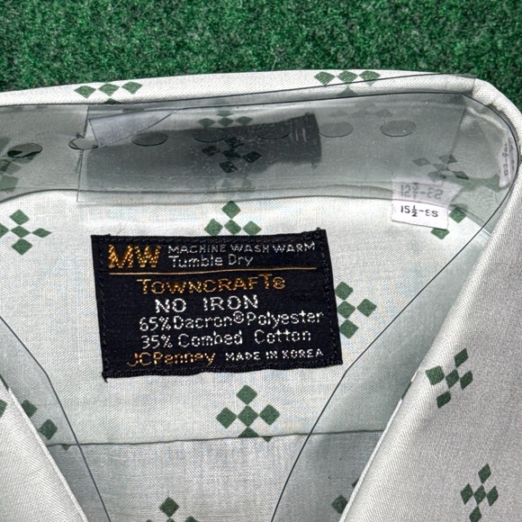 Vintage White and green Casual Button Down Shirt - Picture 3 of 5